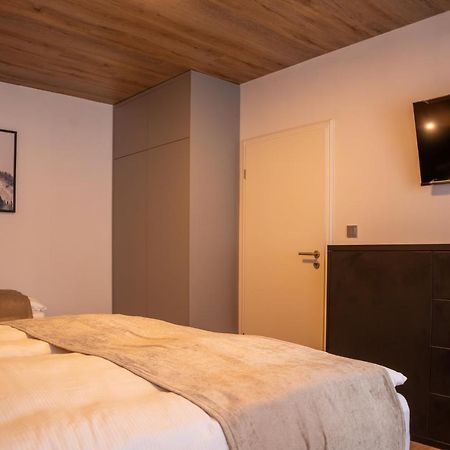 Appartamento Hillside No. 18 Loučná pod Klínovcem Esterno foto